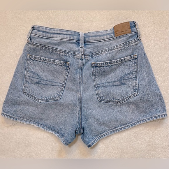 American Eagle Mom Shorts, Size 6 - Picture 2 of 3